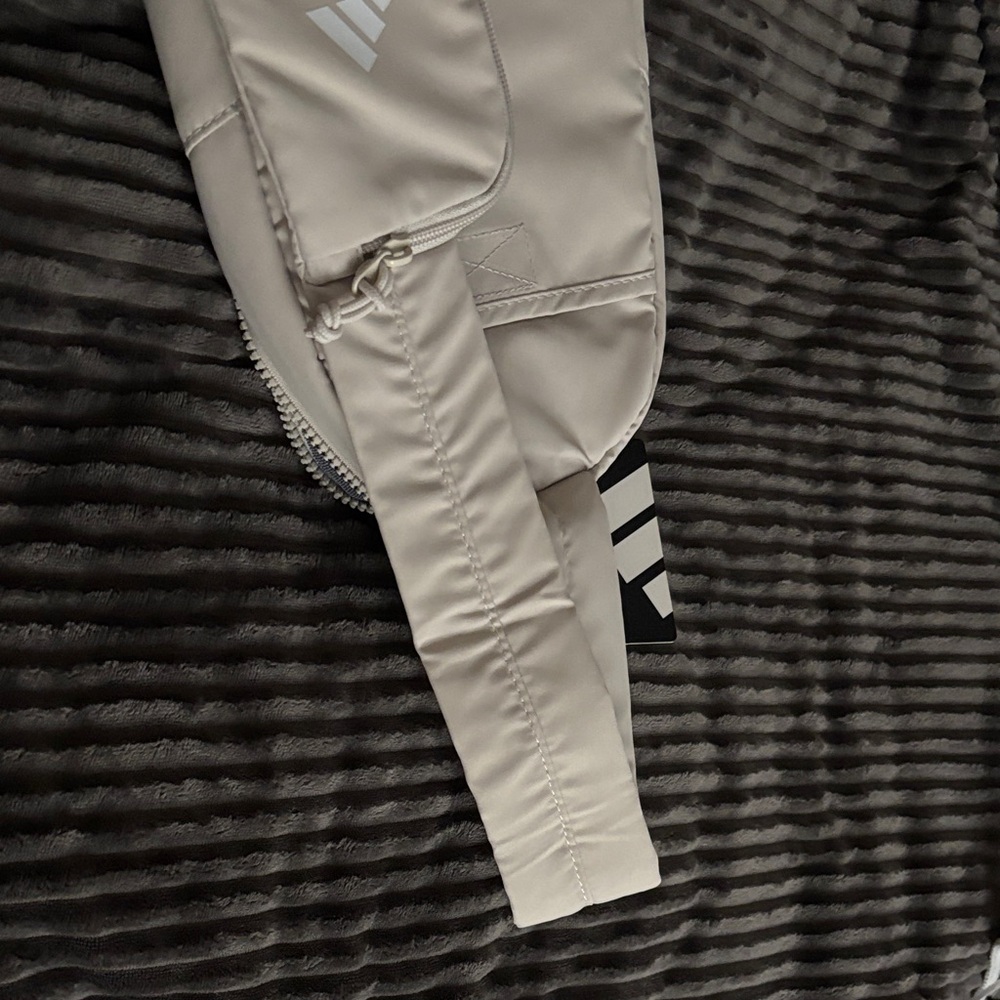 Adidas Alumina Grey Crossbody Bag with Logo - Picture 5 of 14